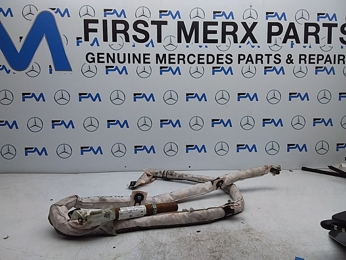 MERCEDES C-CLS W206 EST CURTAIN ROOF AIRBAG  LEFT PASSENGER A2068604002 FMR225