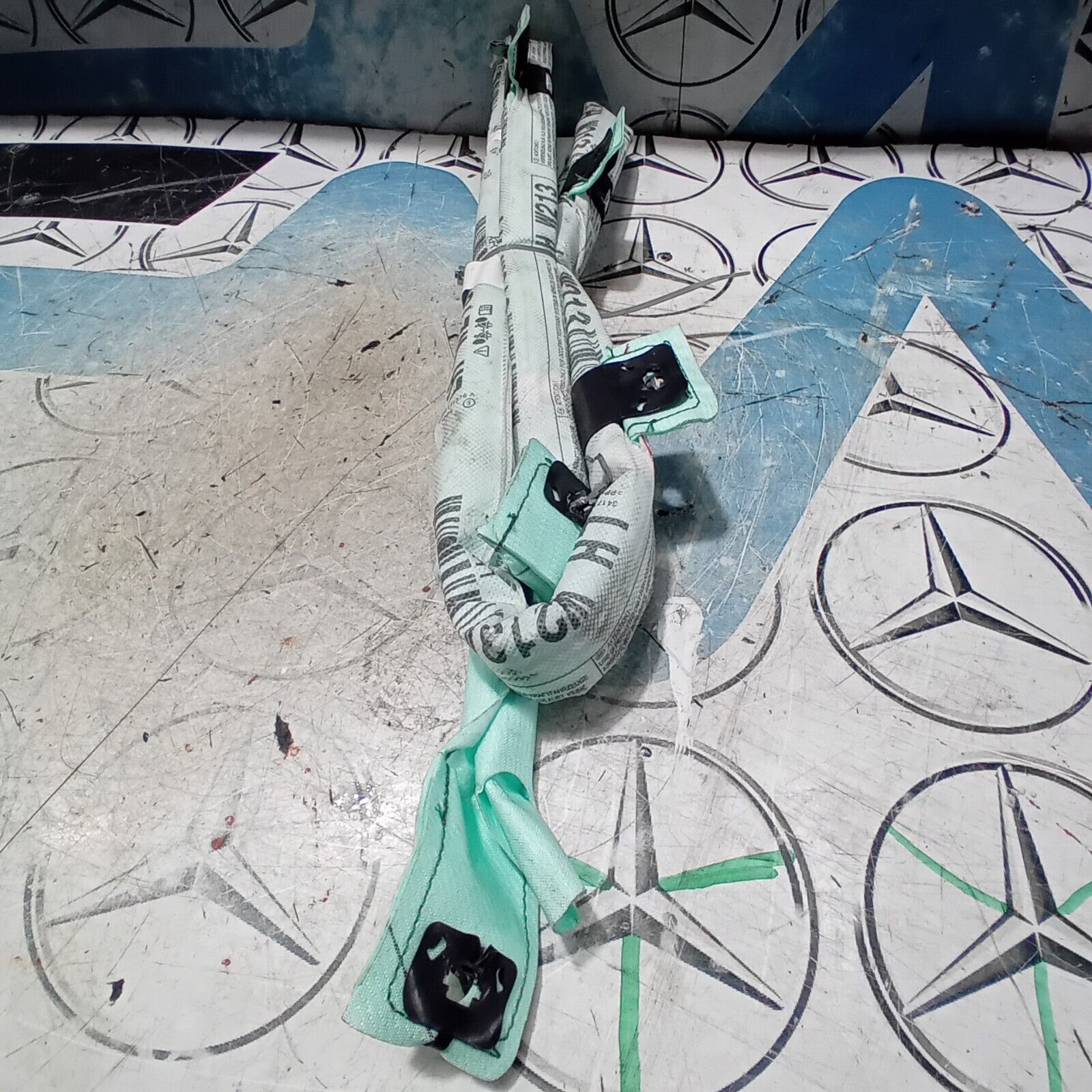 21-24 MERCEDES E CLASS W213 AIR BAG PASSENGER NEAR SIDE LEFT A2138600902 FM192
