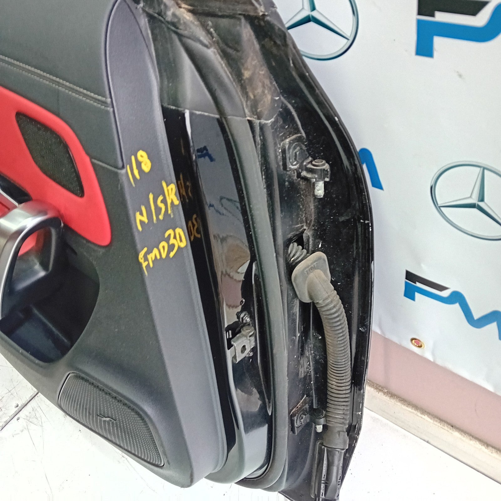 MERCEDES BENZ CLS W118 PASSENGER SIDE REAR DOOR N/S/R COMPLETE BLACK FMD30
