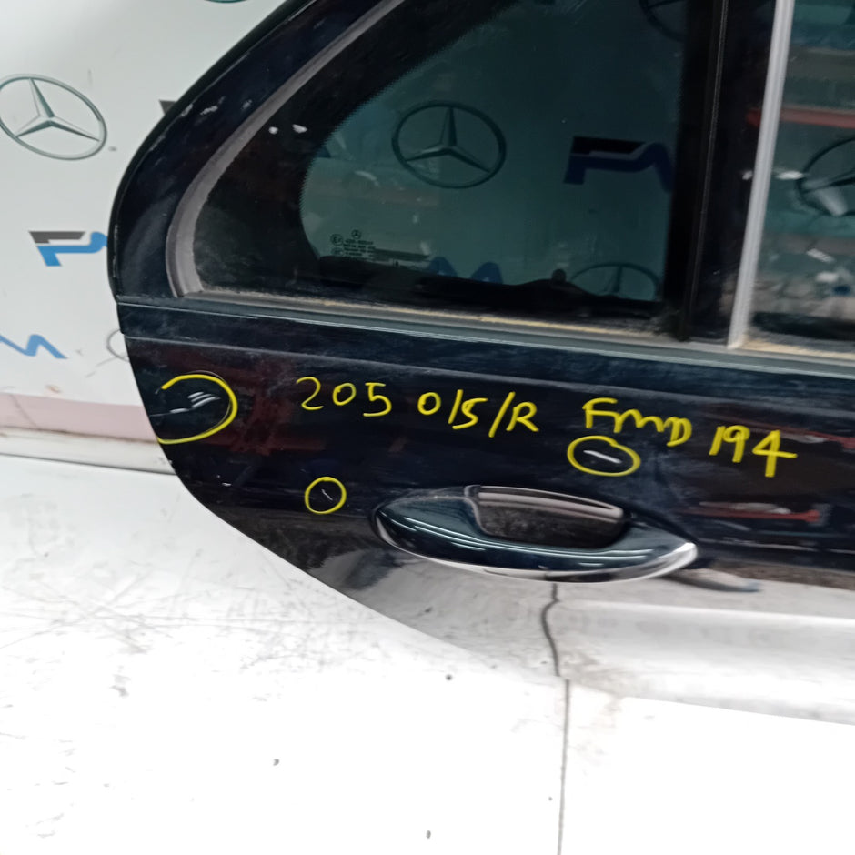 MERCEDES C-CLASS W205 SALOON DRIVER REAR DOOR OSR BLACK 2014 ON COMPLETE FMD194