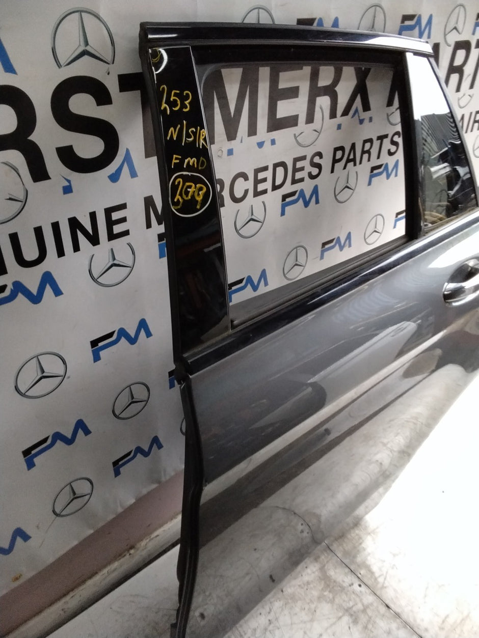 MERCEDES GLC W253 PASSENGER REAR DOOR NSR GREY 2016 ON COMPLETE FMD309