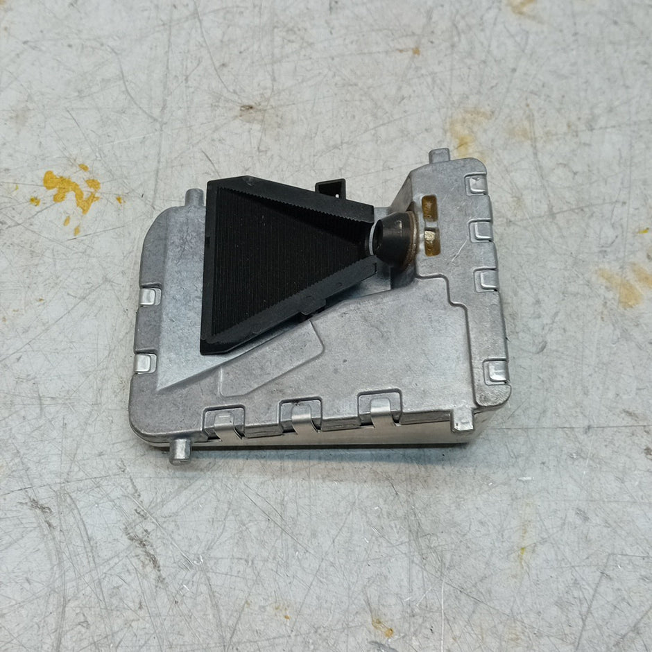 MERCEDES BENZ S-CLASS W222 FRONT WINDSHIELD CAMERA CONTROL A2229004508 FM001259