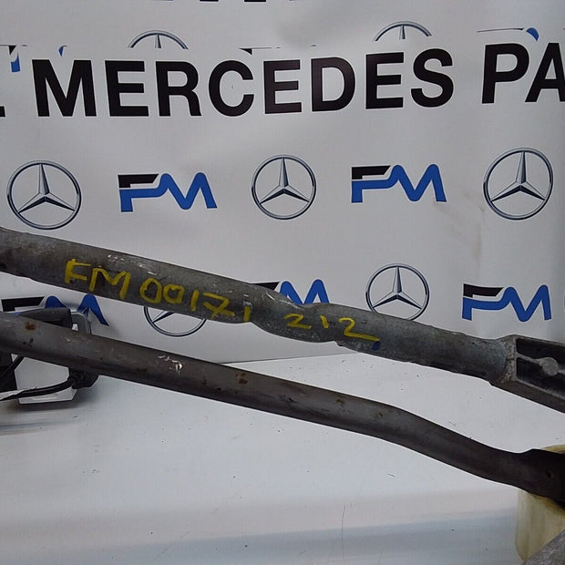 MERCEDES E-CLASS 2014 W212 A2128201340 FRONT WIPER MOTOR  FM00171