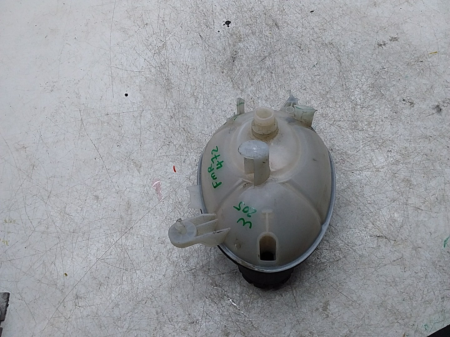 MERCEDES BENZ  C-CLASS W205 COOLANT EXPANSION TANK A2055000049 FMR472