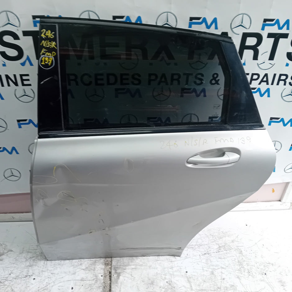 MERCEDES BENZ B-CLASS W246 PASSENGER SIDE REAR DOOR N/S/R SILVER COMPLETE FMD139