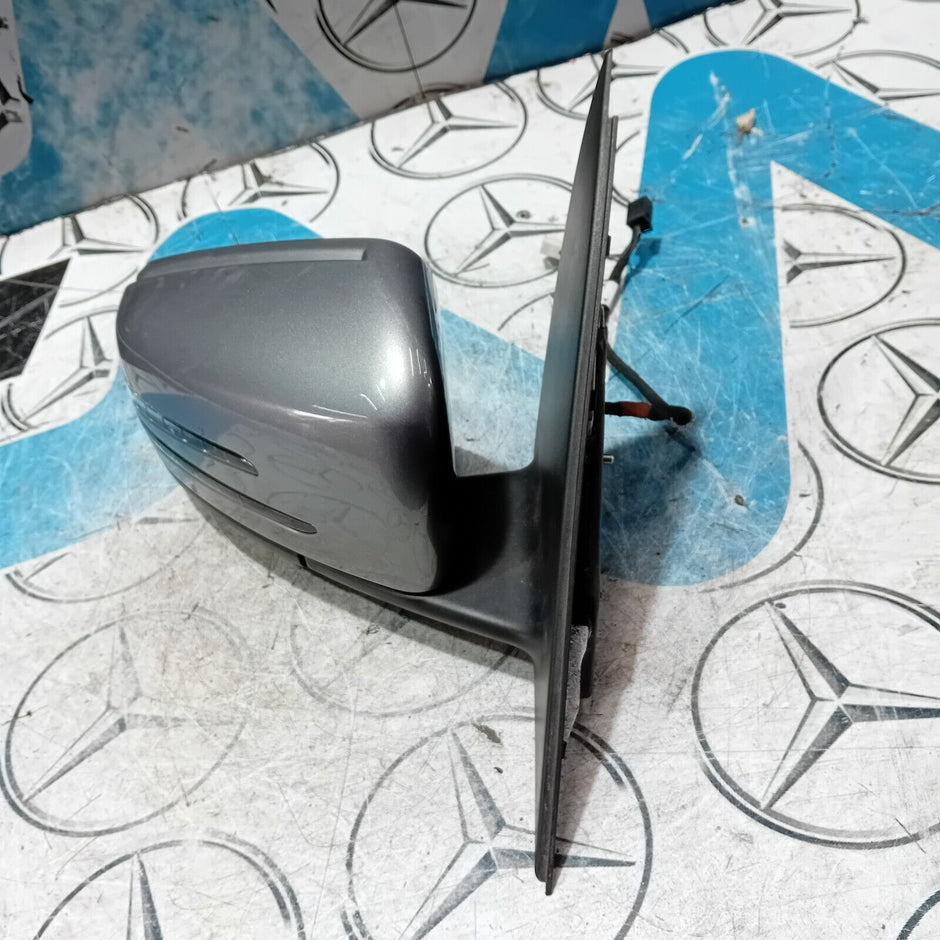 2008 MERCEDES C CLASS W204 DRIVER SIDE ELECTRIC WING MIRROR A2048106016