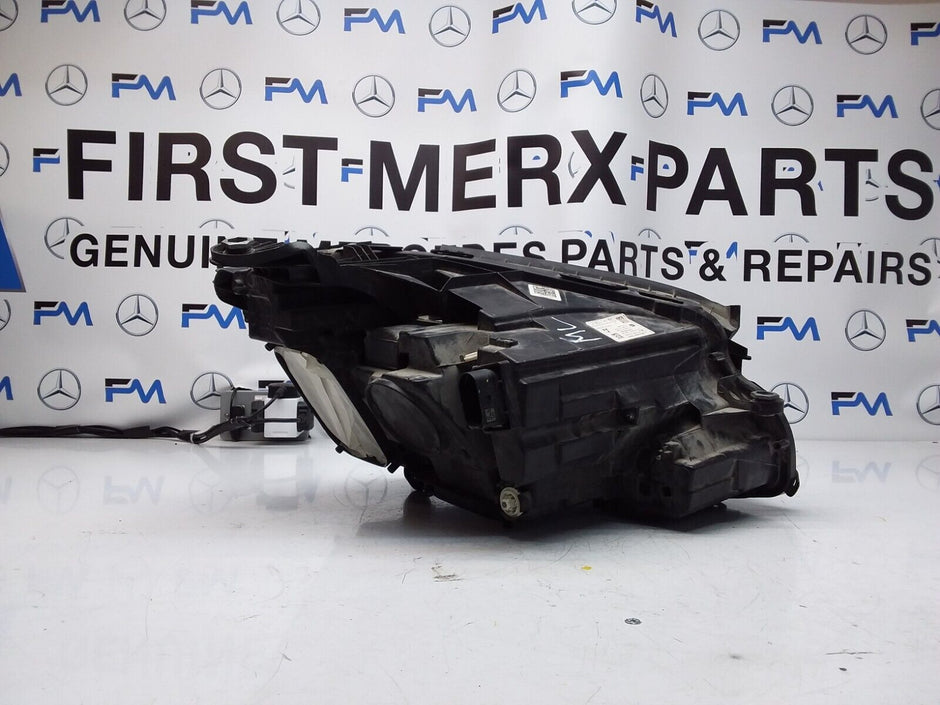 2018 MERCEDES E-CLASS W213 N/S Passenger Side Front Headlight A2139067506 FMH27