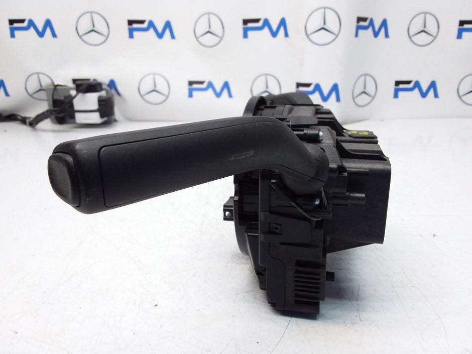 Mercedes  A-CLASS W177 INDICATOR/WIPER GEAR SELECT + SQUIB 10139371 2018 FM00535