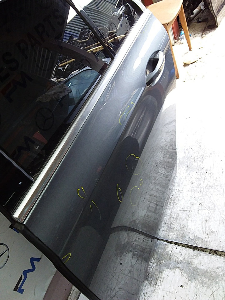 MERCEDES E-CLS W213 SLN PASSENGER REAR DOOR NSR GREY 2016-23 COMPLETE FMD610
