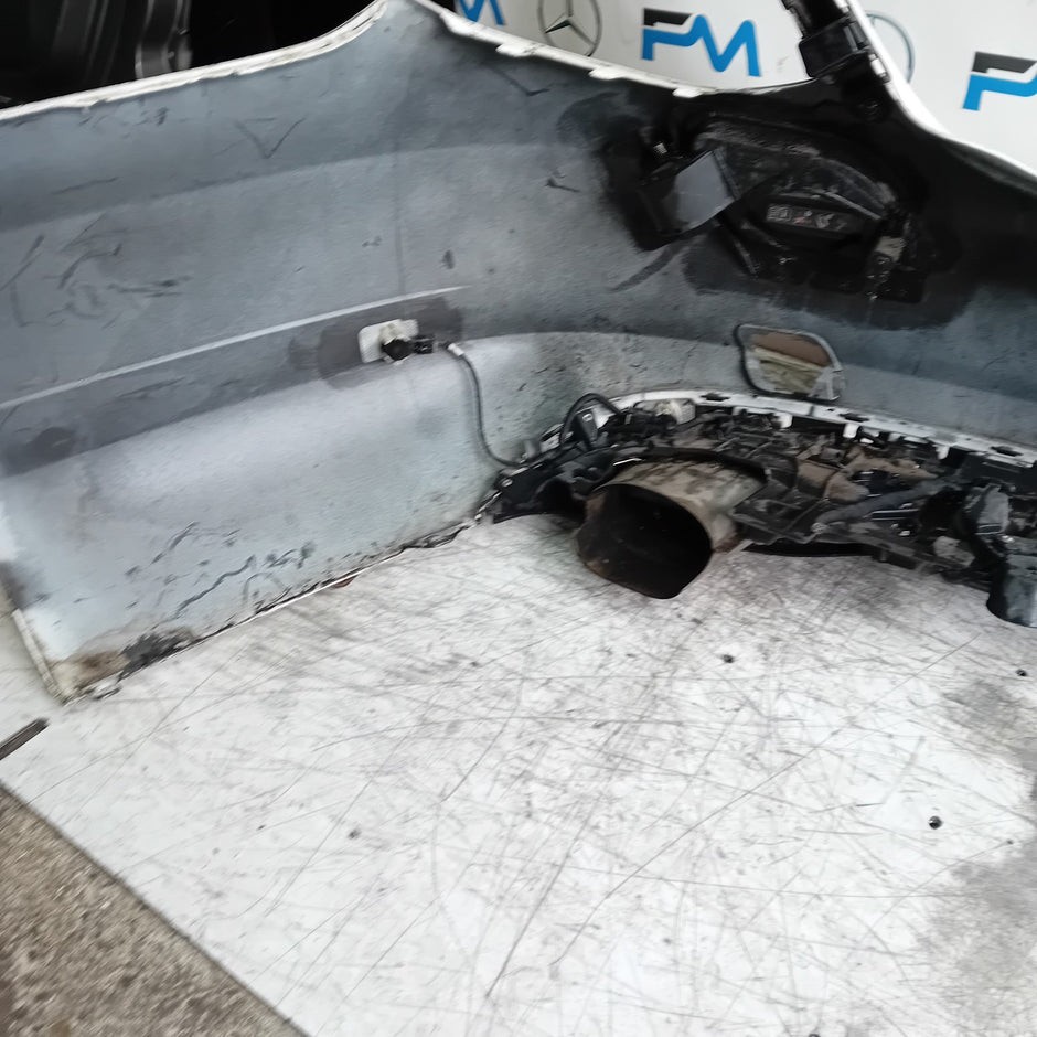 MERCEDES C-CLASS W205 SLN REAR BUMPER 2014 ON WHITE COMPLETE A2058850138 FMX37