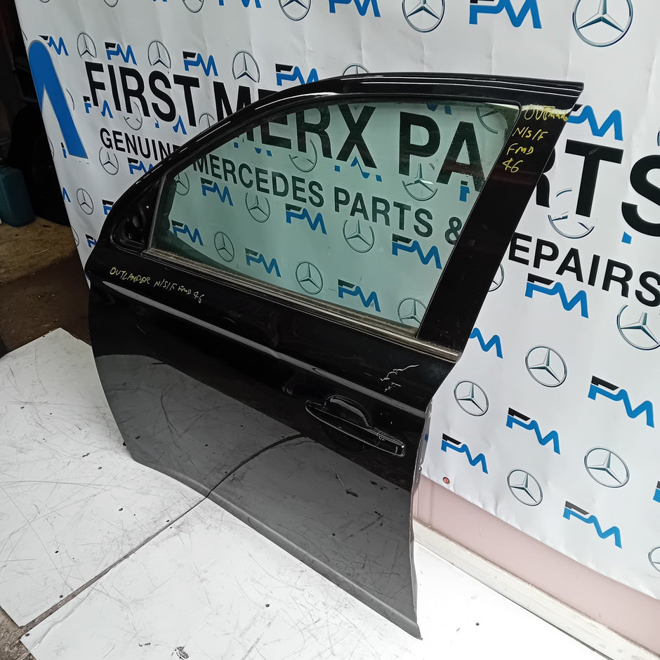 MITSUBISHI OUTLANDER PASSENGER SIDE FRONT DOOR N/S/F COMPLETE BLACK FMD46