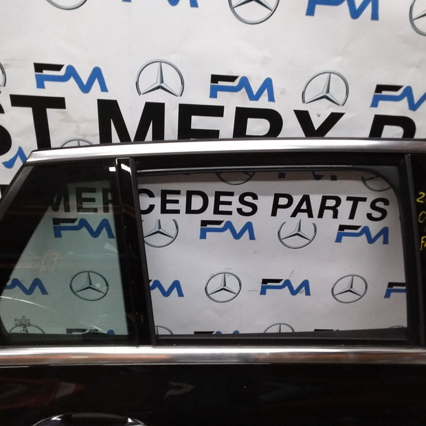 MERCEDES BENZ C-CLASS W205 DRIVER SIDE REAR DOOR O/S/R COMPLETE BLACK FMD77