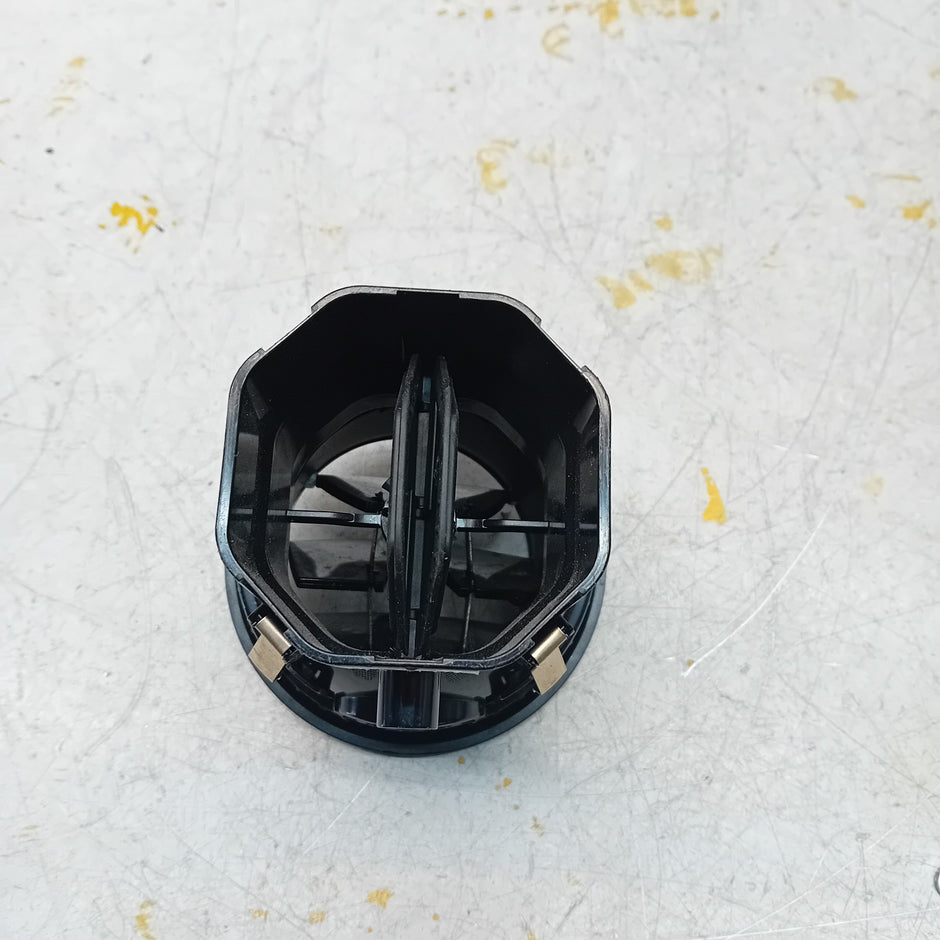 MERCEDES BENZ E-CLASS W213 DASHBOARD AIR VENT 2016-20 A2138308000 FM001187