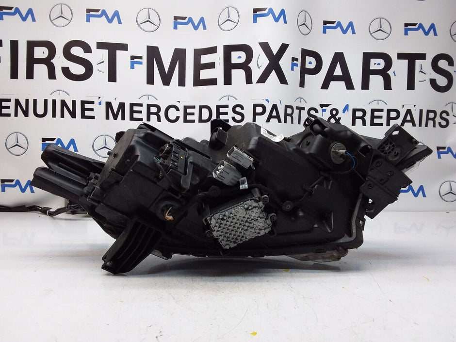 MITSUBISHI OUTLANDER MK3 2018 HEADLIGHT PASSENGER SIDE LEFT L009A Z80S FMH67