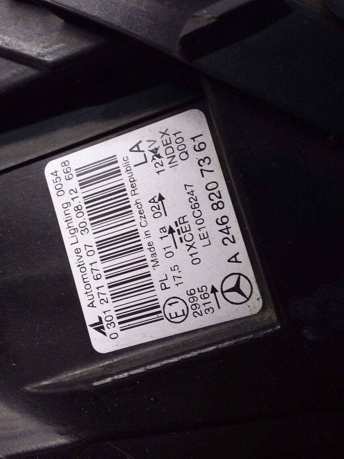 2012 MERCEDES -CLASS W245 W246 HEADLIGHT PASSENGER N/S A2468207361 FMH139 