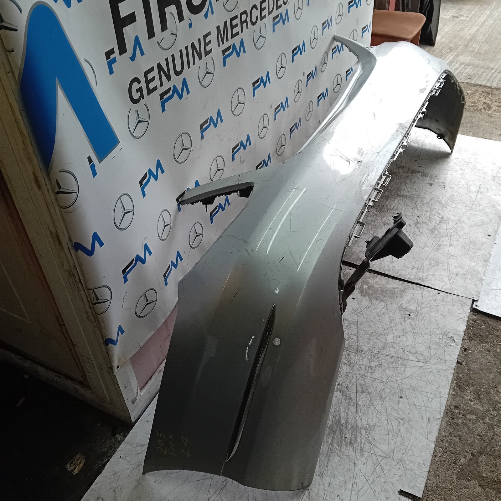 MERCEDES C-CLASS W205 SLN REAR BUMPER 2014 SILVER A2058850138 FMX44