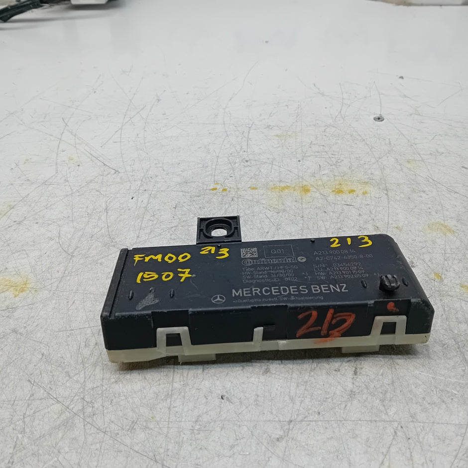 MERCEDES BENZ  E-CLASS TAILGATE CONTROL MODULE W213 A2139000814 FM001507