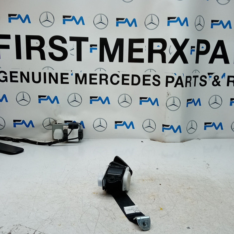 MITSUBISHI OUTLANDER MK3 SEAT BELT REAR DRIVER OSR TK AB2 EN313  BLACK FM001241