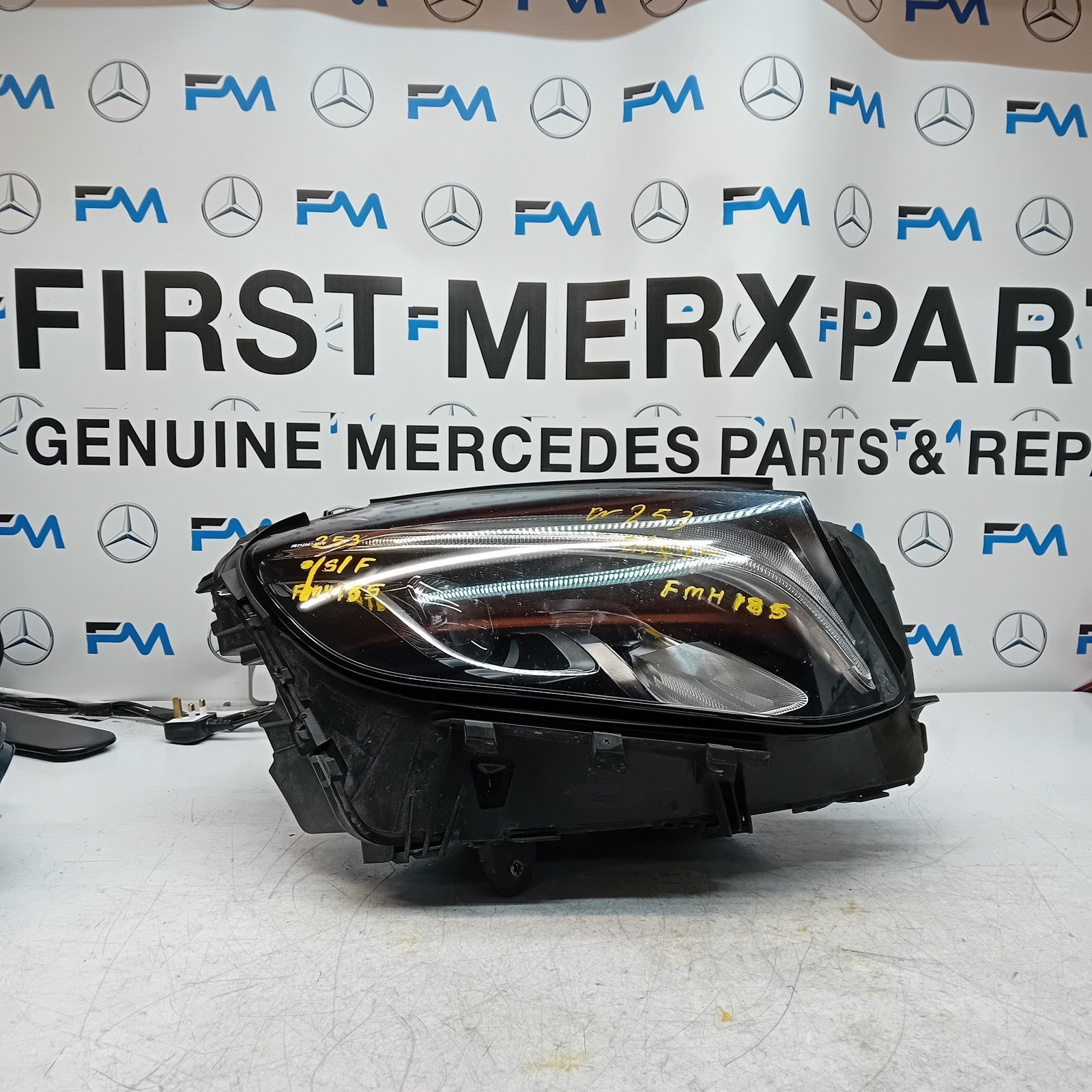 MERCEDES GLC W253 DRIVER HIGH PERFORM COMPLETE HEADLIGHT A2539065401 2016 FMH185