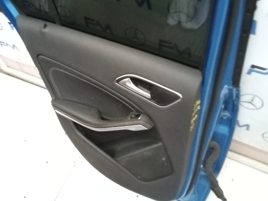 MERCEDES BENZ A CLASS W176 PASSENGER SIDE REAR DOOR ( NEAR SIDE REAR ) FMD21