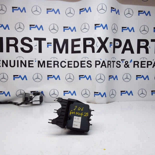 MERCEDES CLA W246 ABS PUMP MODULE CONTROL UNIT A2464300210 FM00423