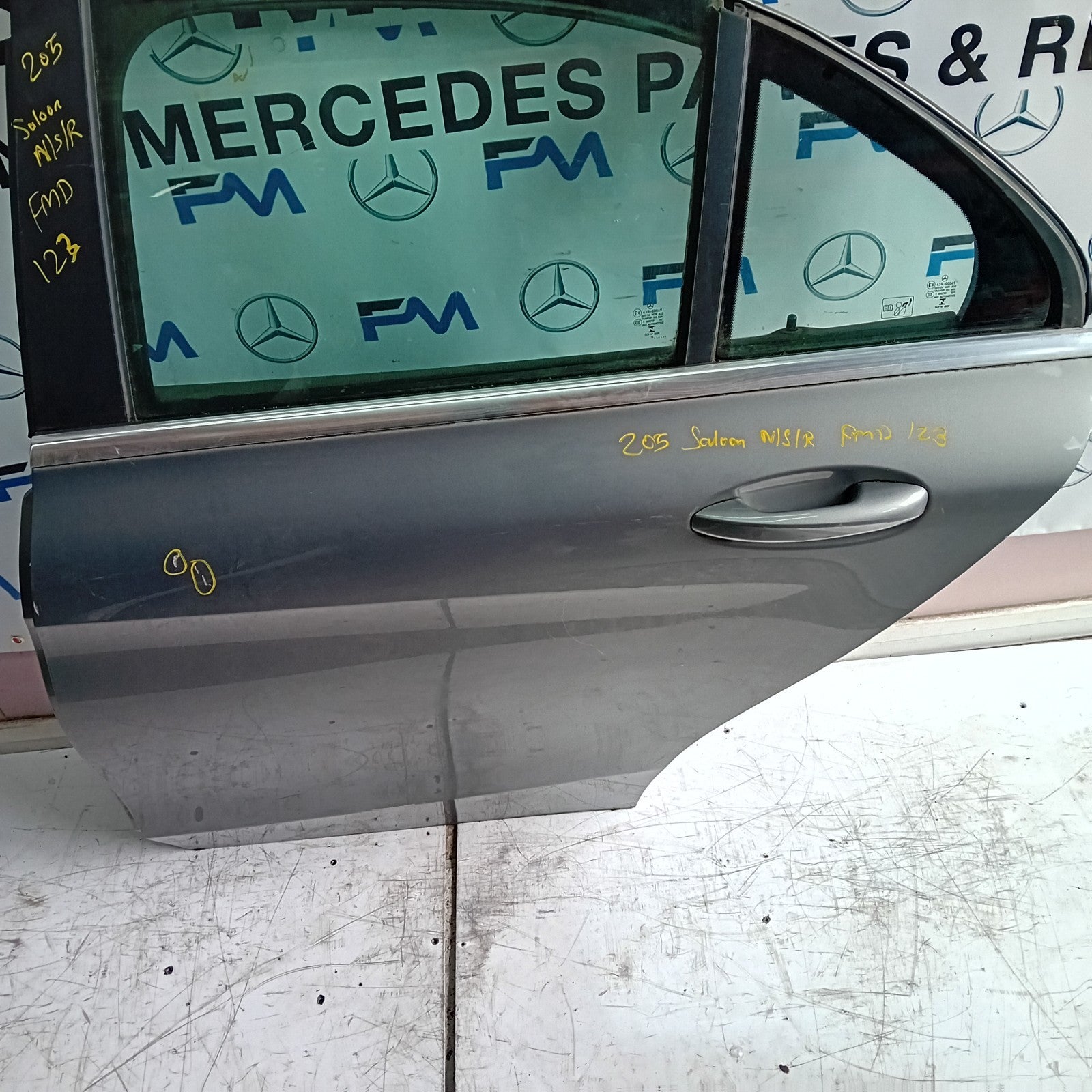MERCEDES BENZ C-CLASS W205 PASSENGER SIDE REAR DOOR N/S/R GREY FMD123