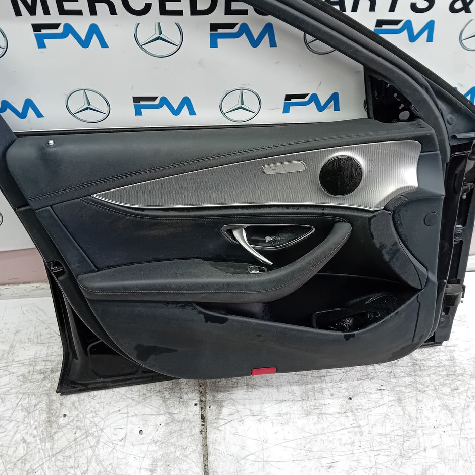 MERCEDES E-CLASS W213 SLN PASSENGER FRONT DOOR OSF BLACK 2016 ON COMPLETE FMD268
