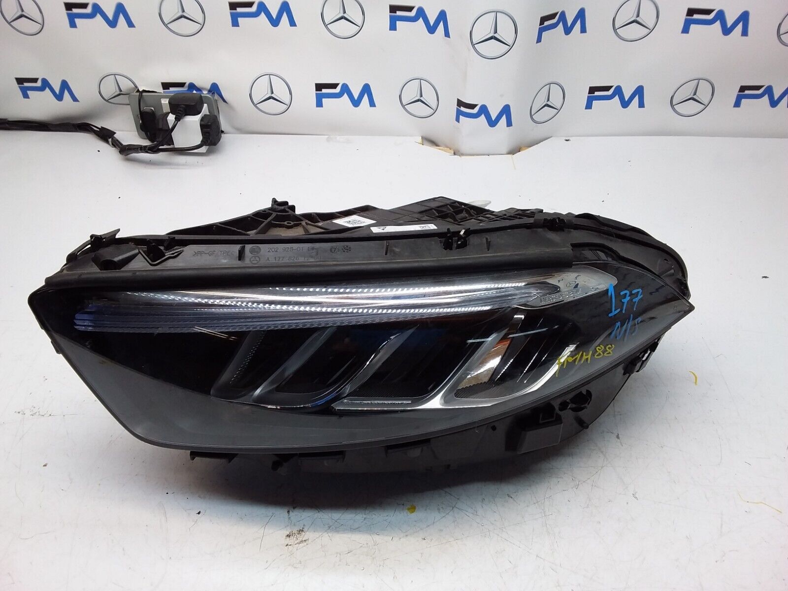 2018 MERCEDES A CLASS W177 HEADLIGHT LED FACELIFT PASSENGER NS A1779064506 FMH88