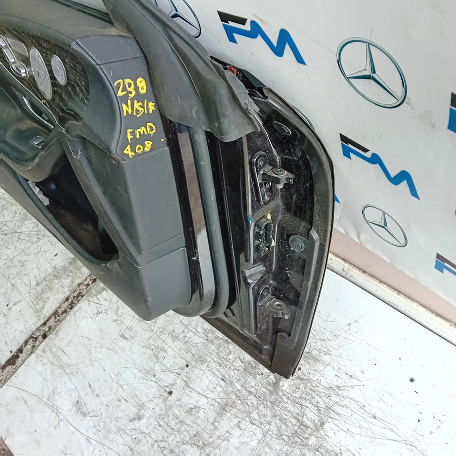 MERCEDES E-CLASS W238 PASSENGER FRONT DOOR NSF 2016 ON BLUE COMPLETE FMD408
