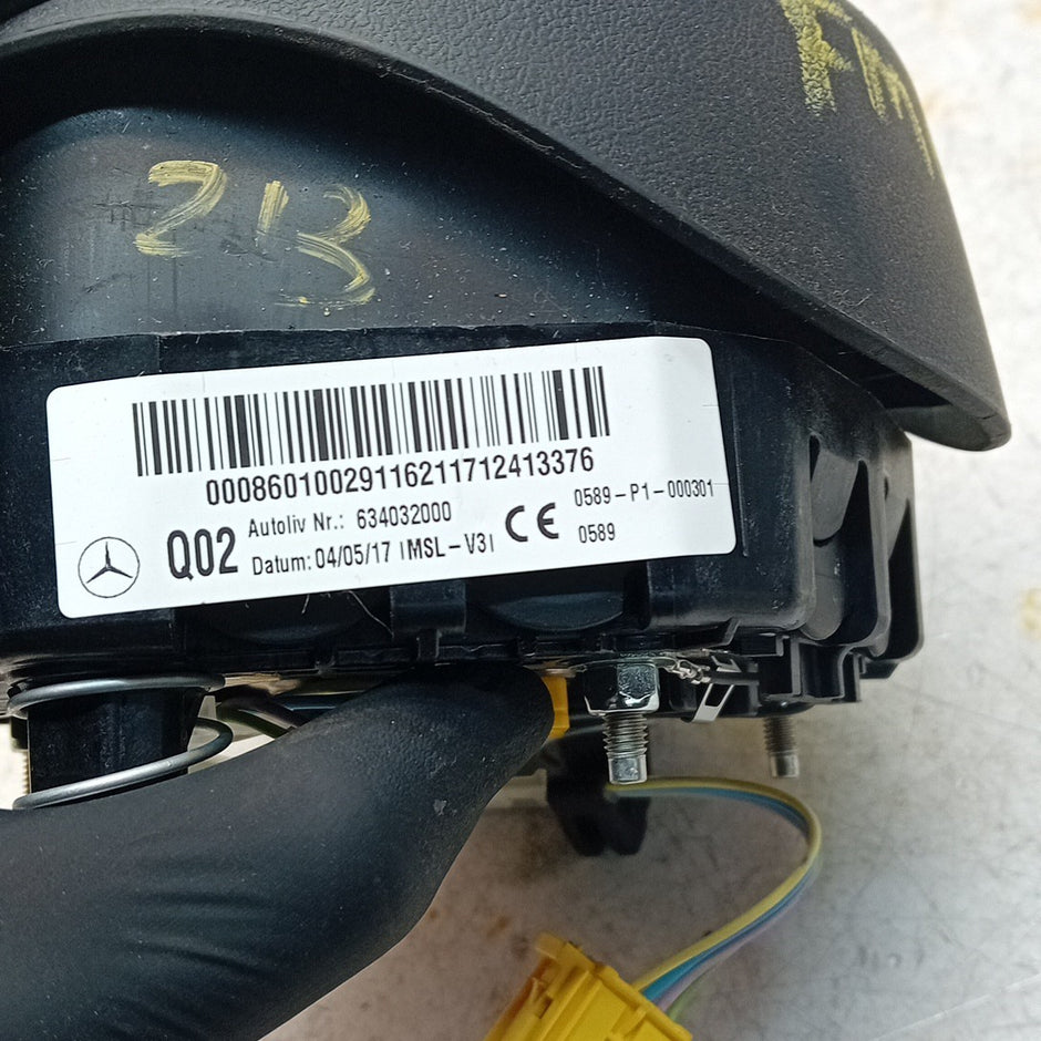 MERCEDES  E-CLASS W213 STEERING WHEEL AIRBAG DRIVER OS RIGHT Q02 FM001273