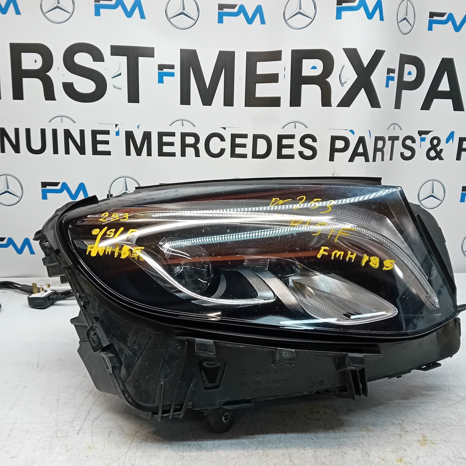 MERCEDES GLC W253 DRIVER HIGH PERFORM COMPLETE HEADLIGHT A2539065401 2016 FMH185