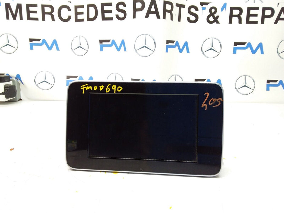 MERCEDES C-CLASS W205 2018 SAT NAV MULTIMEDIA SCREEN A2059004113 FM00690