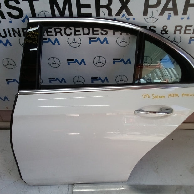 MERCEDES E CLASS W213 SALOON PASSENGER REAR DOOR (NEAR SIDE REAR) WHITE FMD22