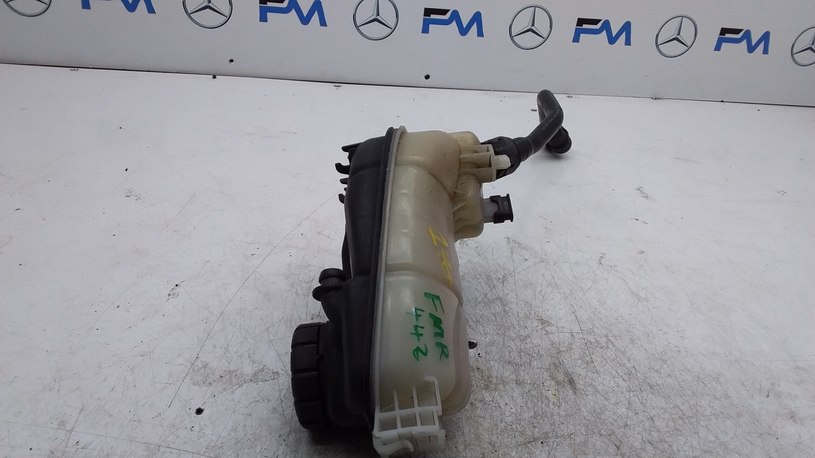 MERCEDES BENZ B-CLASS W246 COOLANT EXPANSION TANK A2465000049 FMR442