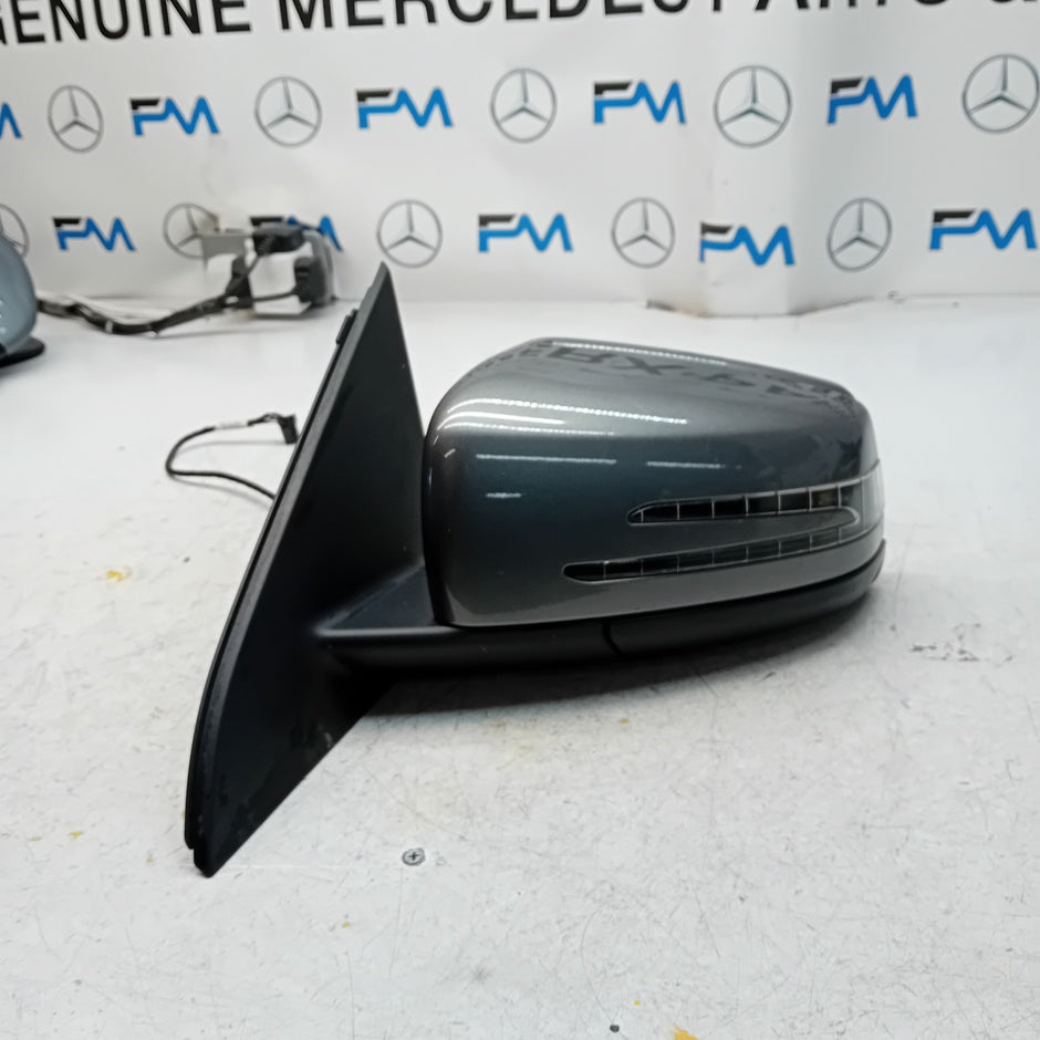 MERCEDES A-CLASS  W176 PASSENGER SIDE WING MIRROR A1768100116 SILVER FMM39