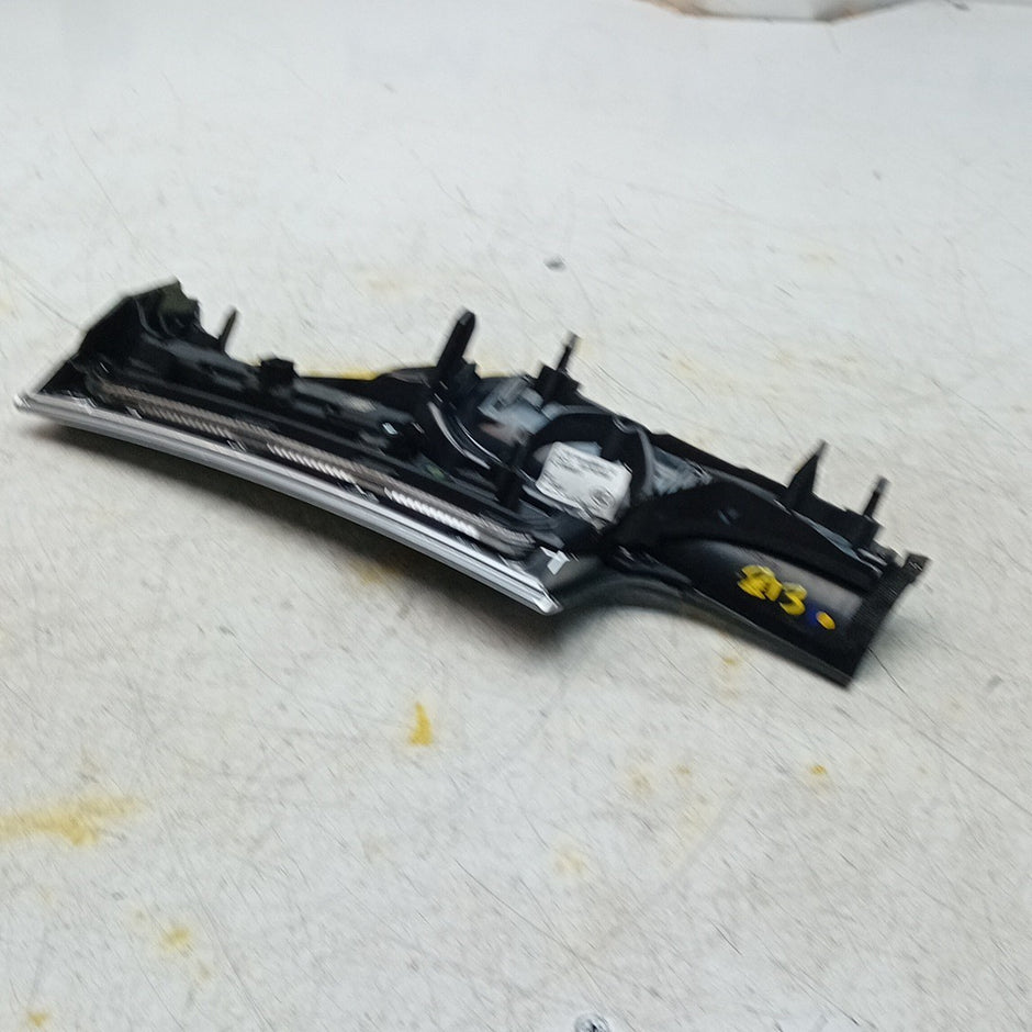 MERCEDES E-CLASS W213 DRIVER SUPPORT SYSTEM SWITCH & TRIM A2136808201 FM001387