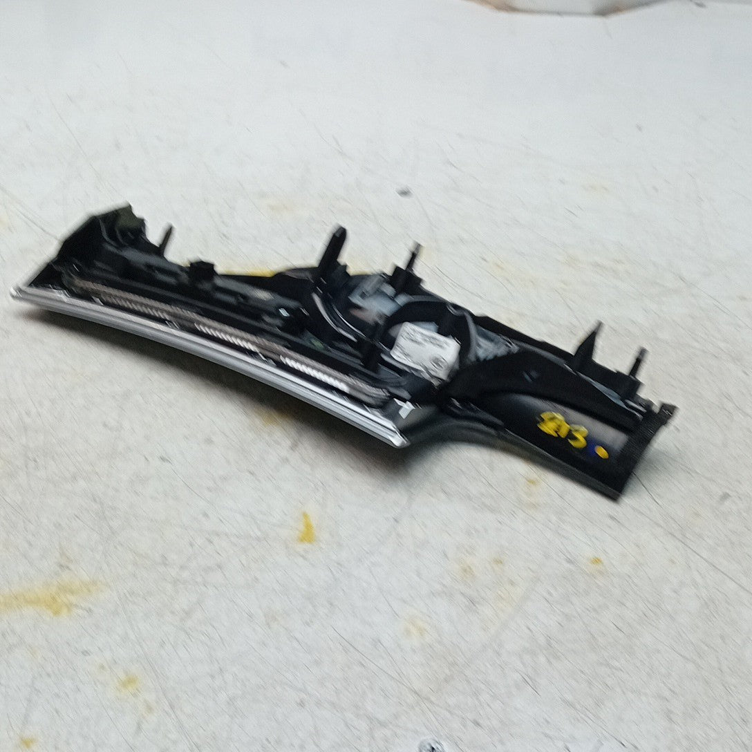 MERCEDES E-CLASS W213 DRIVER SUPPORT SYSTEM SWITCH & TRIM A2136808201 FM001387
