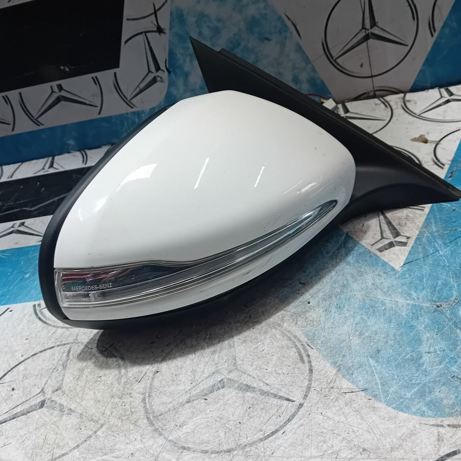 2007/2015 MERCEDES BENZ W205 WING MIRROR  A2058102016 RIGHT SIDE