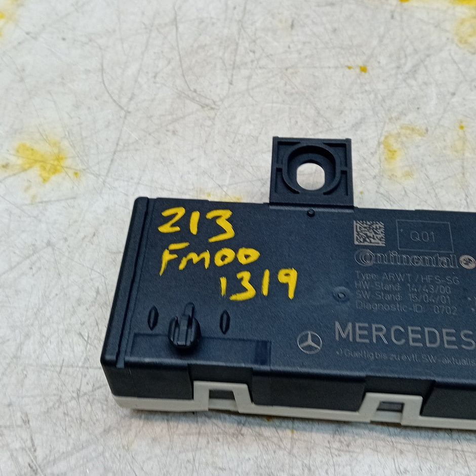 MERCEDES E-CLASS TAILGATE CONTROL MODULE W213 A2139004711 2016 ON FM001319