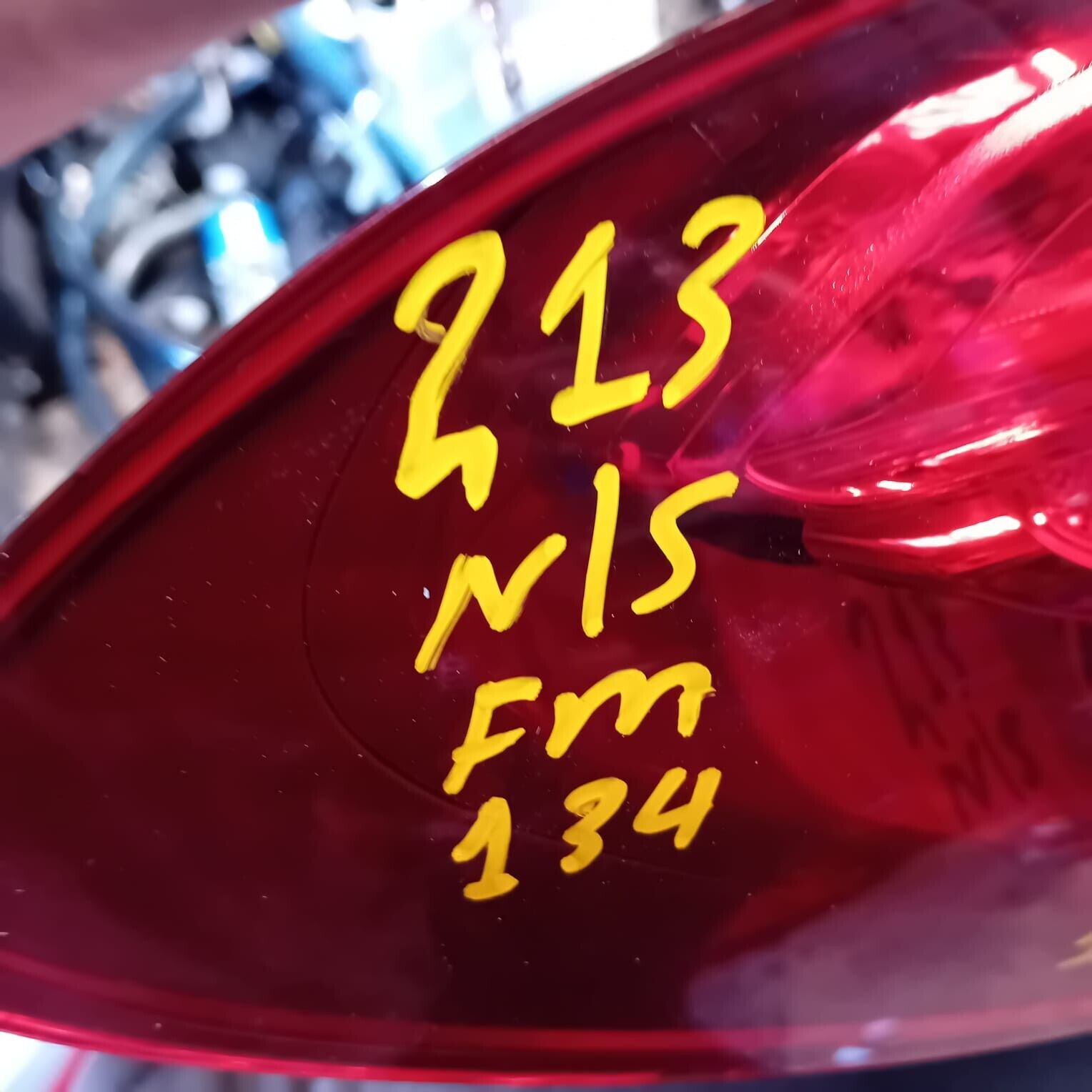 MERCEDES BENZ E-CLASS W213  PASSENGER SIDE (NEAR SIDE) REAR LIGHT