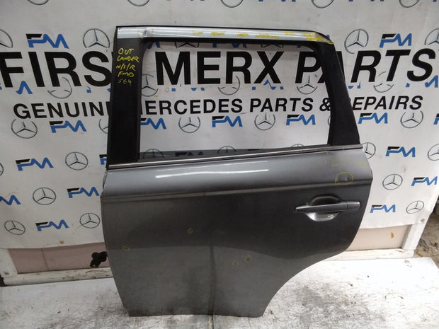 MITSUBISHI OUTLANDER PASSENGER REAR DOOR NSR GREY  FMD564