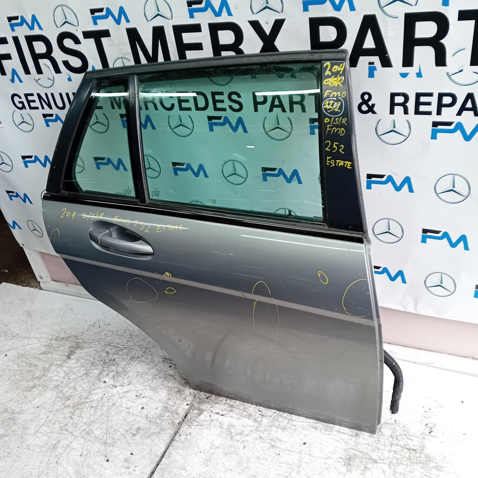 MERCEDES C-CLASS S204 EST DRIVER REAR DOOR OSR SILVER 2008-14 COMPLETE FMD252