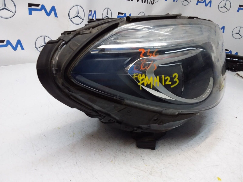 2013 MERCEDES B-CLASS W246 HEADLIGHT DRIVER OS A2468207461 FMH123 (DAMAGED)