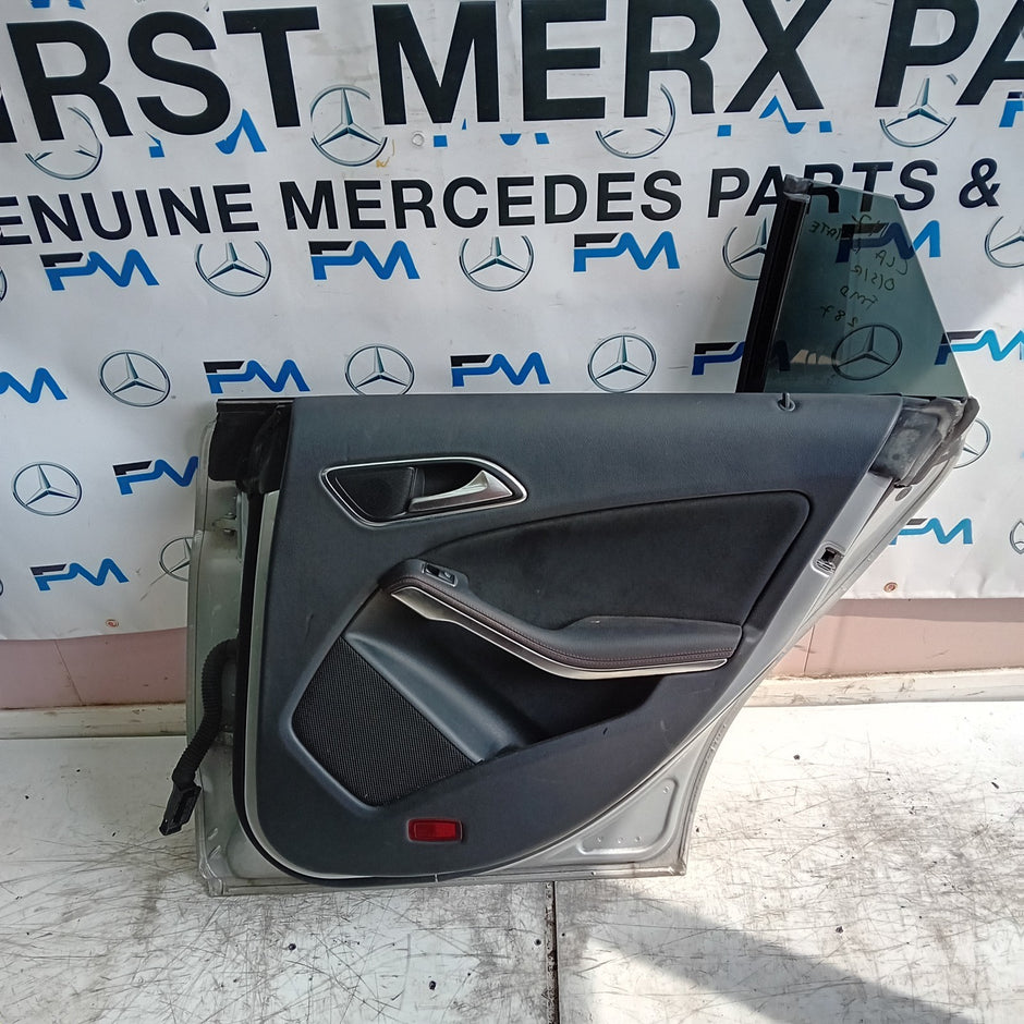 MEECEDES CLA W117 ESTATE PASSENGER REAR DOOR NSR 2013-19 SILVER COMPLETE FMD287