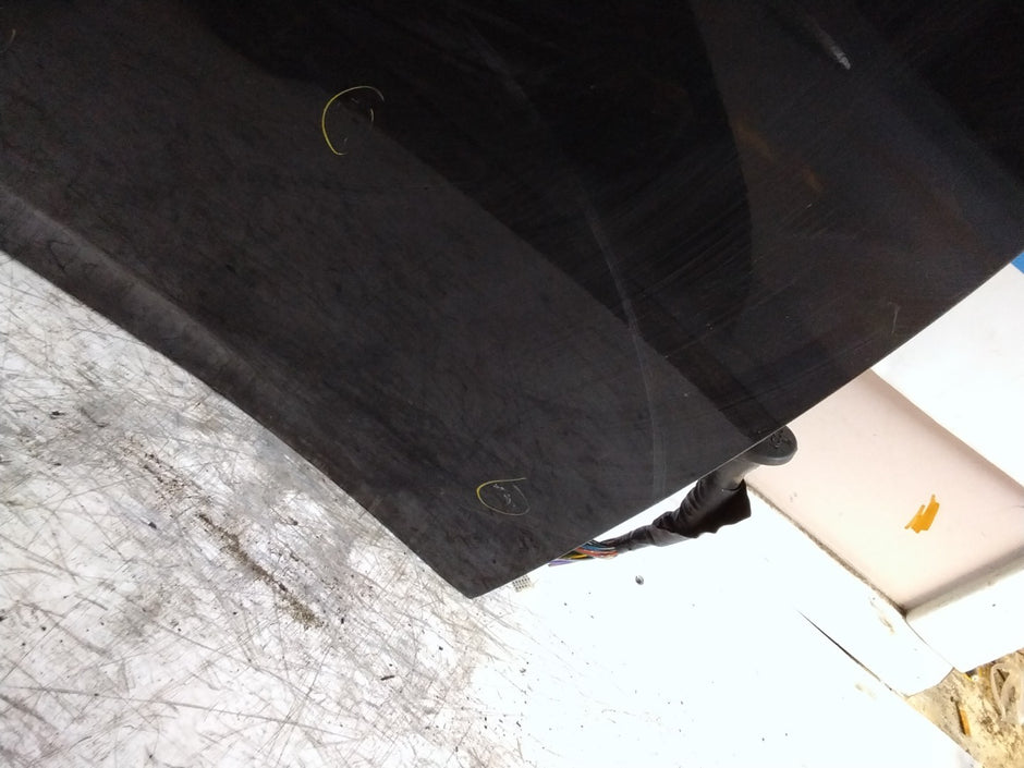 MITSUBISHI OUTLANDER DRIVER FRONT DOOR OSF BLACK  FMD583