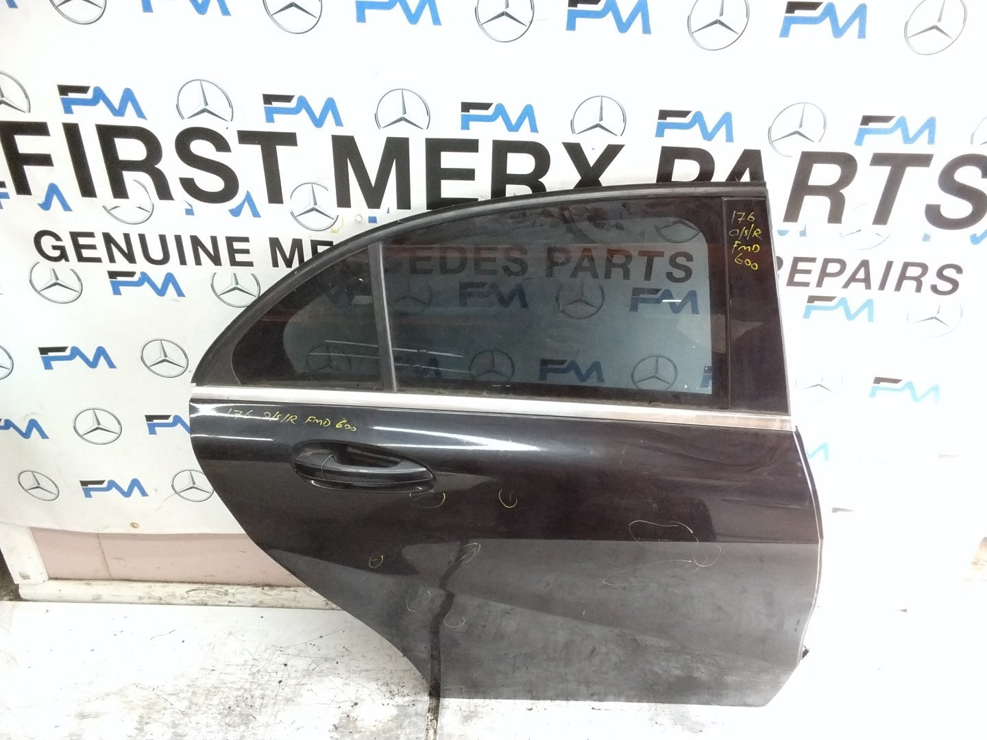 MERCEDES A-CLS W176  DRIVER REAR  DOOR OSR  2012-18 BLACK COMPLETE FMD600