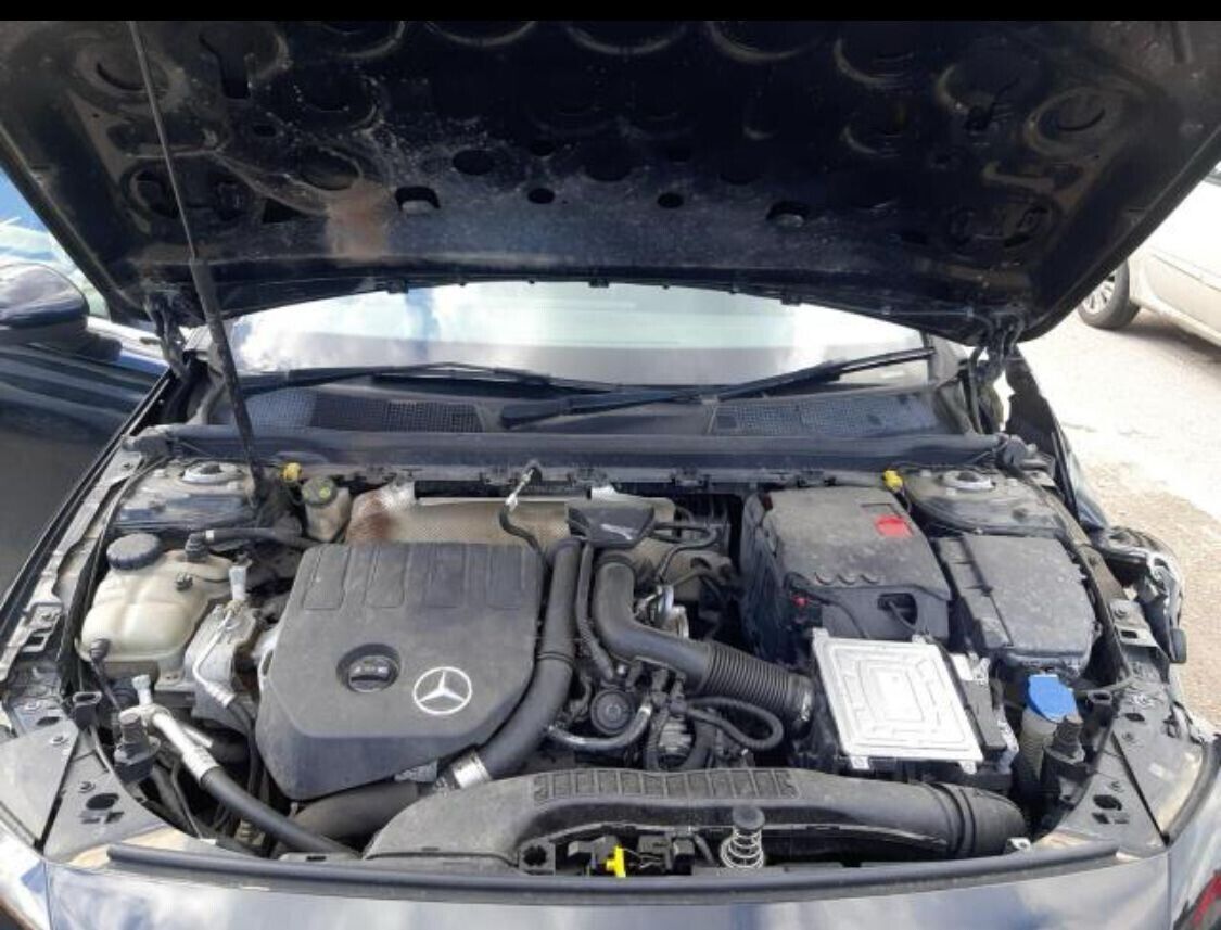 MERCEDES BENZ A-CLASS W177 BREAKING /DOORS ( N.S.F , O.S.F , N.S.R & O.S.R )