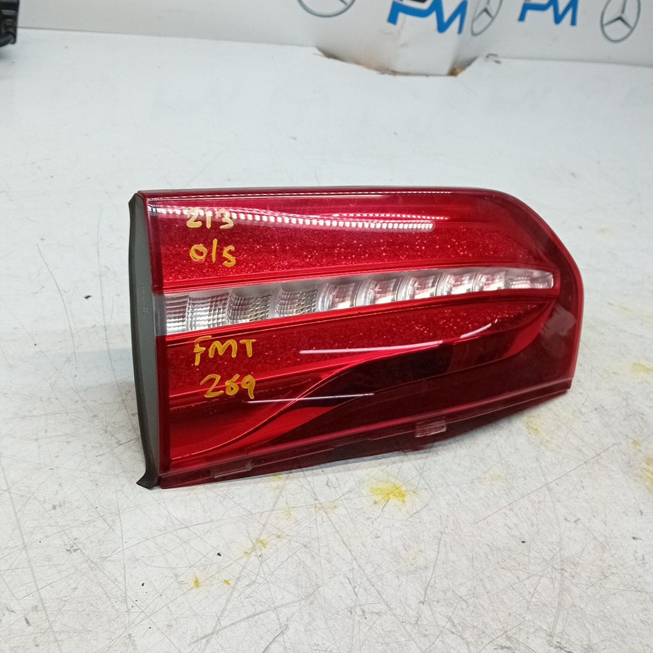MERCEDES BENZ  E-CLASS W213 DRIVER RIGHT OS REAR TAIL LIGHT  2016 FMT269