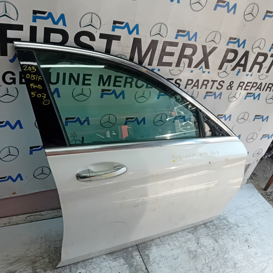 MERCEDES BENZ C-CLASS W205 DRIVER FRONT DOOR OSF 2014 WHITE  FMD507