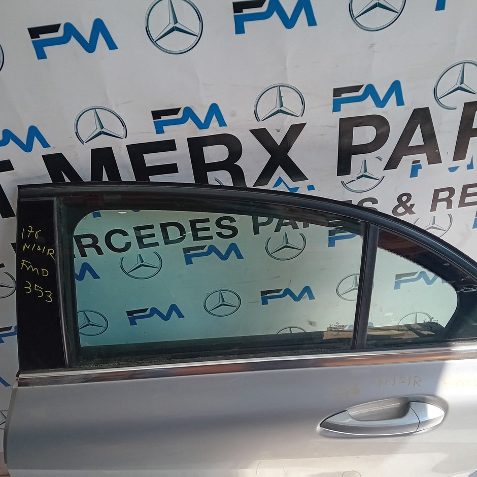 MERCEDES A-CLASS W176 PASSENGER REAR DOOR NSR SILVER 2012-18 COMPLETE FMD353